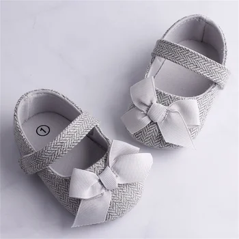 0-18 חודשים התינוק הנולד בנות נעלי תינוקות, ילדים חמודים Bowknot רך הבלעדי הוק כותנה החלקה, נעליים נעליים 3 צבעים