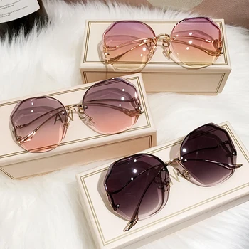 2021 חדש מעצב משקפי שמש לנשים אופנה מצולע מסגרת מתכת משקפי שמש יוקרה בציר הנשי משקפי שמש משקפיים דקורטיביים