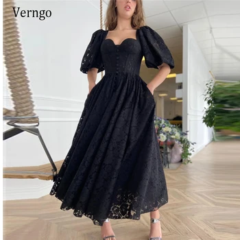 Verngo 2021 שחור תחרה מלא ערב שמלות ערב עם חצי פאף שרוולים לב צורה הצוואר כפתורים בחזית באורך קרסול שמלת נשף