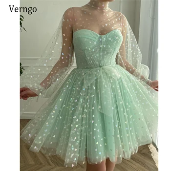 Verngo 2023 חדש אור ירוק טול שמלות לנשף קצרות פאף שרוולים ארוכי צוואר גבוה שמלת נשף הסיום מסיבת שמלה עם אבנט קשת