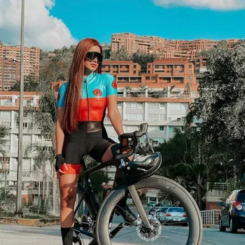 Vvsportsdesigns נשים Skinsuit טריאתלון הקיץ מרוצי אופניים חליפה קצר שרוול חליפת Ciclismo חיצונית ציוד ספורט ערכות