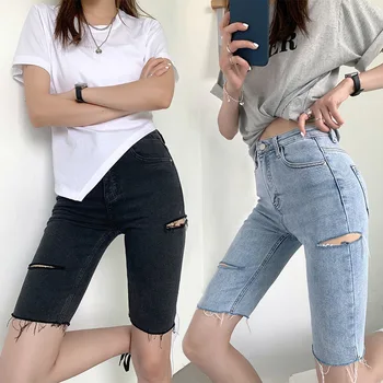 קרע ג 'ינס נשים מכנסיים קצרים בקיץ 2023 חדש גבוהה המותניים חופשי ישר התיכון ג' ין בסגנון קוריאני מכנסיים קצוצים עבור סטודנטים