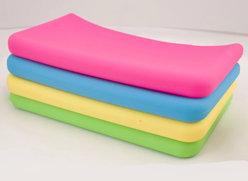 DHL50pcs נשים סיליקון צבע ממתקים כיכר עמיד למים Protable לשטוף את השקית קוסמטיים - 0