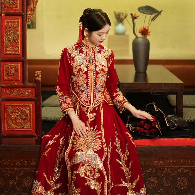 סינית מסורתית Cheongsam שמלת חתונה אלגנטית כלה וינטג אדום קטיפה, פייטים חרוזים רקמה ציציות צ ' יפאו - 0