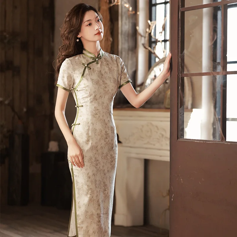 2023 סין המודרנית בסגנון משופר Cheongsam חדש פרחוני מזג בתוספת גודל צעיר שנחאי הישנה הקיץ צ ' יפאו שמלה לנשים - 1