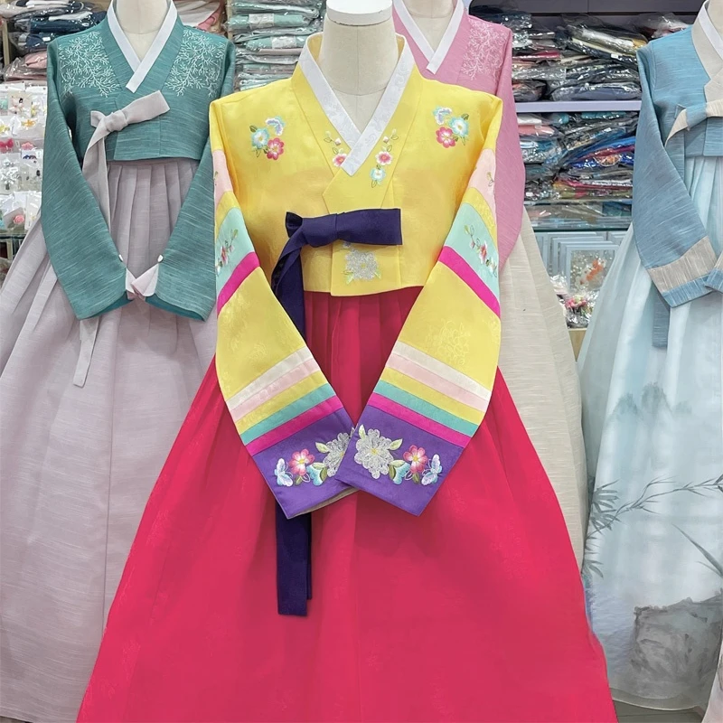 נשים ההאנבוק הזה חתונת כלה שמלת החולצה הצהובה ו ורד אדום חצאית מעולה ההאנבוק הזה רקמה קוריאנית מסורתית עממית הבמה - 1