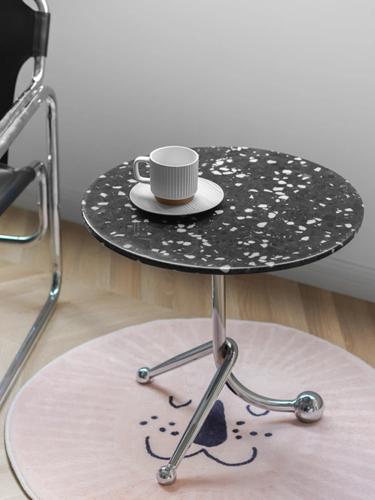 קטן שולחן עגול יצירתי בסלון שולחן קפה שולחן מיני שולחן צד מרפסת תה, שולחן ליד המיטה, השולחן. - 1