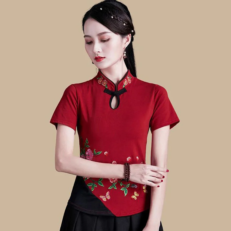 Cheongsam לנשים בתוספת גודל צמרות 2023 כותנה בד רקמה החדרת לעמוד צווארון שרוול קצר בסגנון סיני צ ' יפאו חולצות - 2