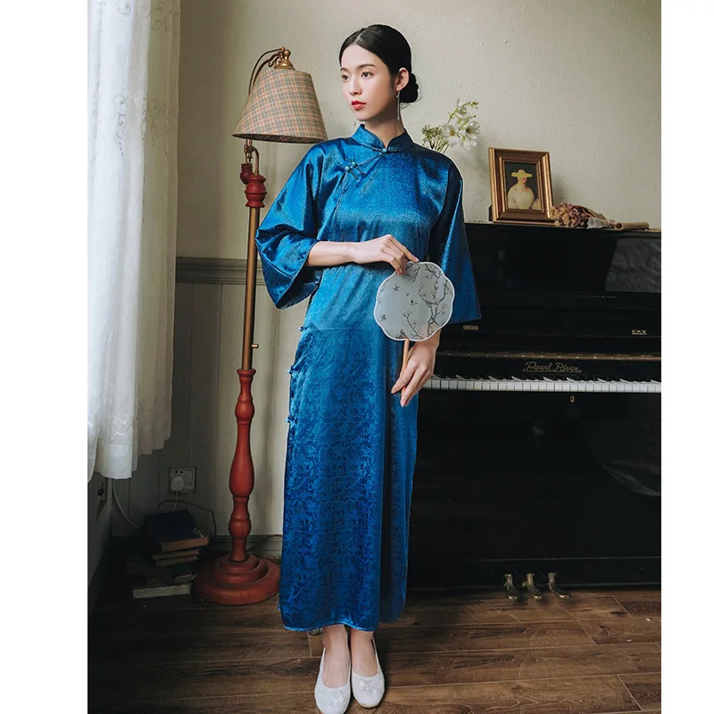 מקורי בציר כחול לעמוד צווארון אקארד חצוצרה שרוול ארוך Cheongsam שמלת נשים אלגנטי חופשי מזדמן כל יום צ ' יפאו השמלה - 2