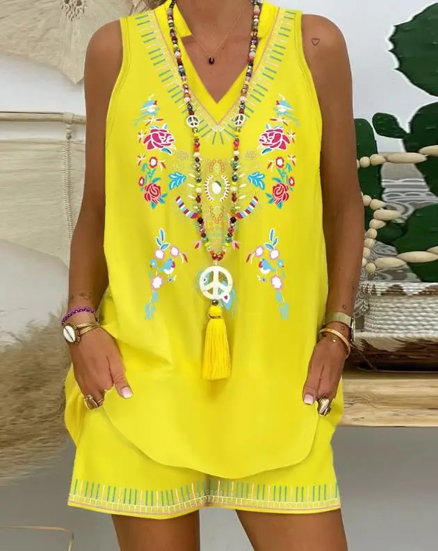 שתי ערכות קטע נשים Outifit 2023 אופנה הקיץ השבט פרחוני הדפסה חריץ הצוואר שרוולים העליון & מזדמן כיס עיצוב סט מכנסיים קצרים - 3
