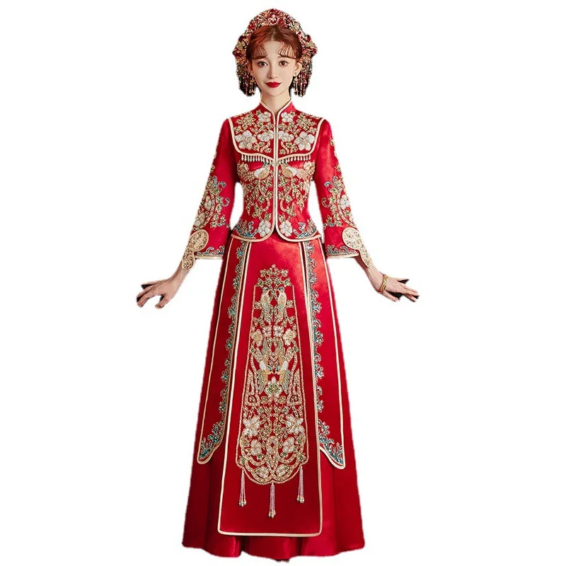 רטרו בסגנון סיני סאטן אדום פייטים חרוזים שמלת חתונה מסורתית Cheongsam כלה וינטג רשמית צ ' יפאו - 4